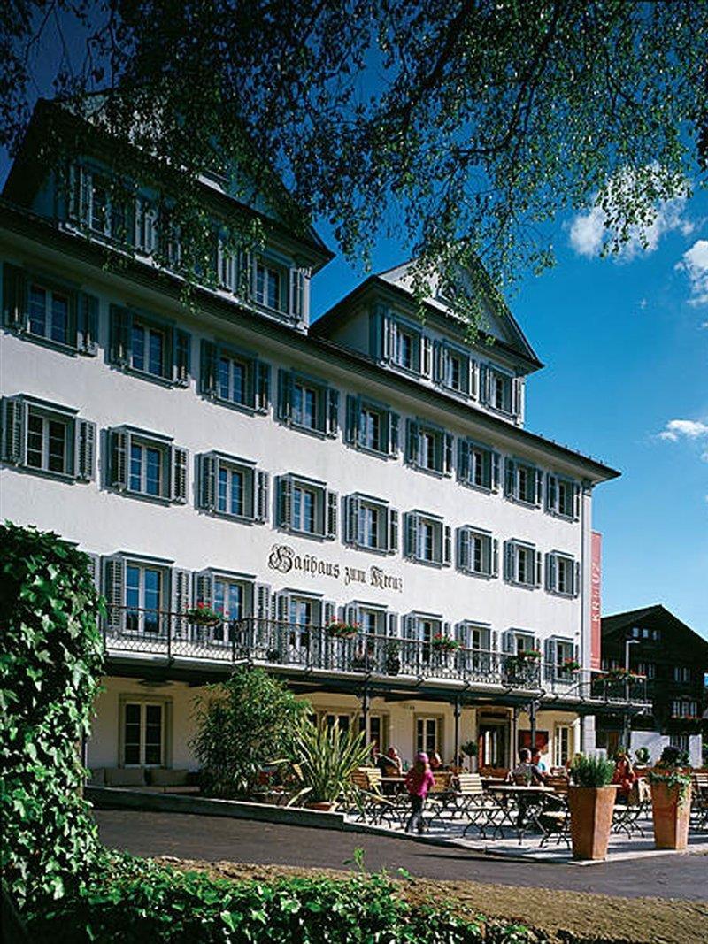 Farbhaus By Kreuz Sachseln Hotel Exterior foto